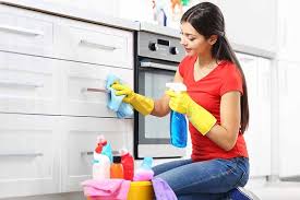 cleaning before leaving