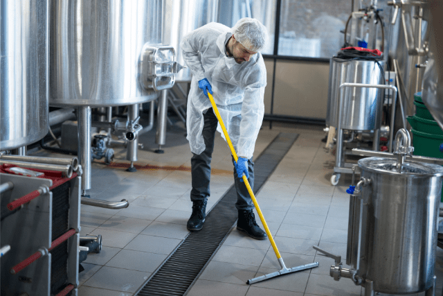 Read more about the article Difference Between Industrial and Commercial Cleaning