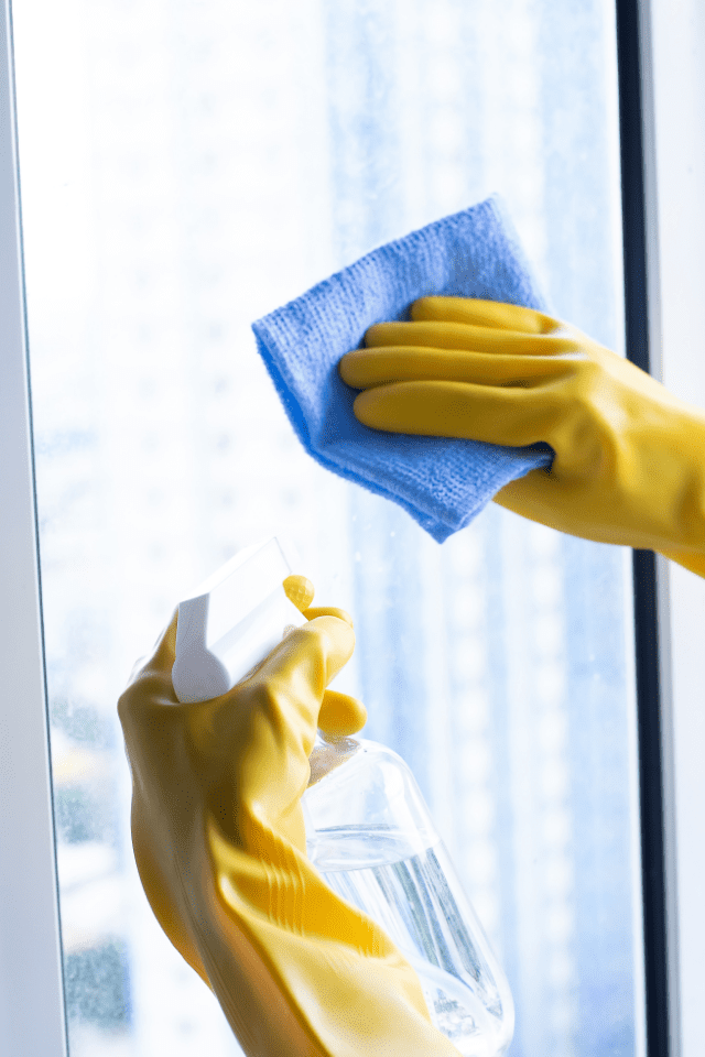 how to properly clean windows