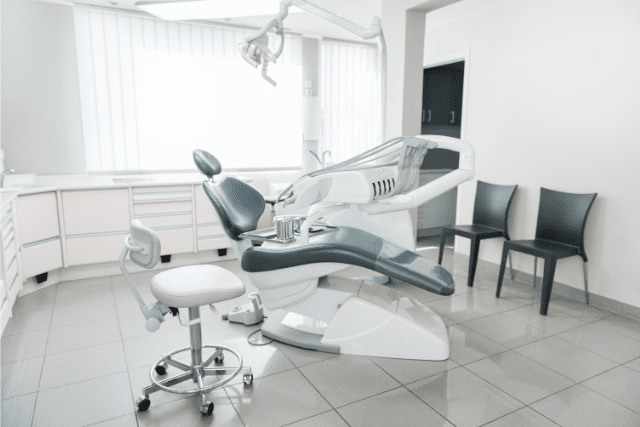 what-to-expect-from-dental-office-cleaning-services
