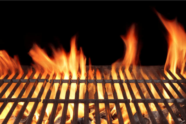 how-to-clean-a-charcoal-grill-2