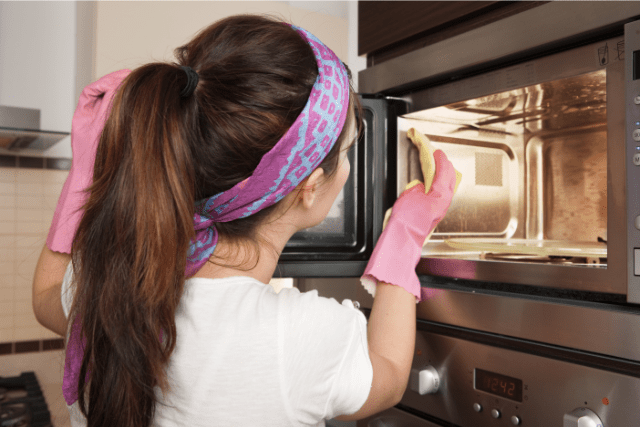 Quick Oven Cleaning Ideas