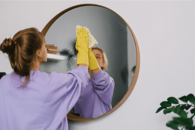 cleaning-your-home-with-a-very-busy-schedule