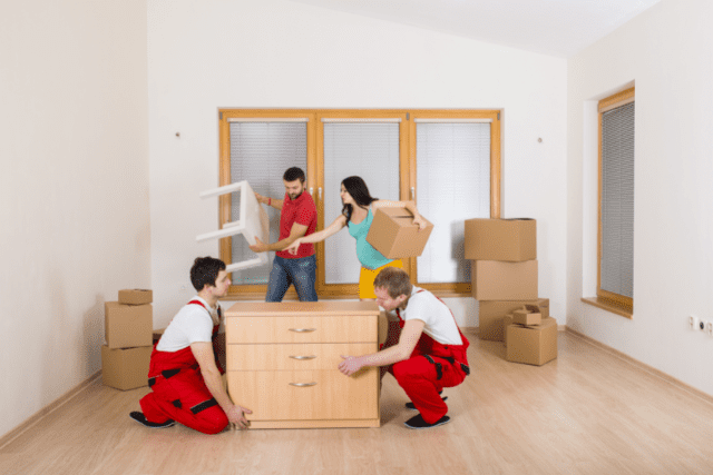 moving-truck-rental-vs-full-service-movers-2