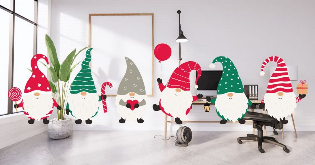 How To Decorate The Office For Christmas?
