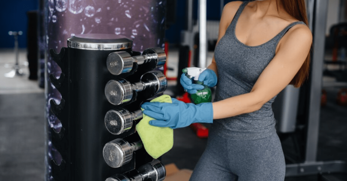You are currently viewing Maintaining Cleanliness in Fitness Centers: A Guide