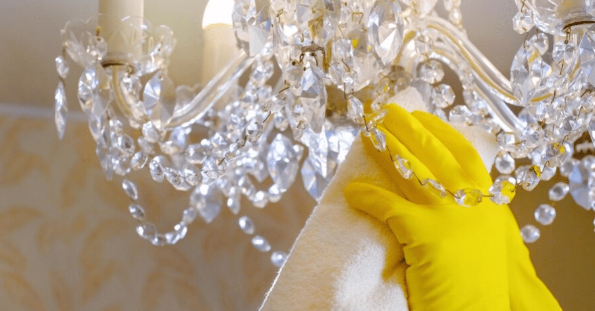 Read more about the article Mastering Special Occasion Cleaning: A Comprehensive Guide