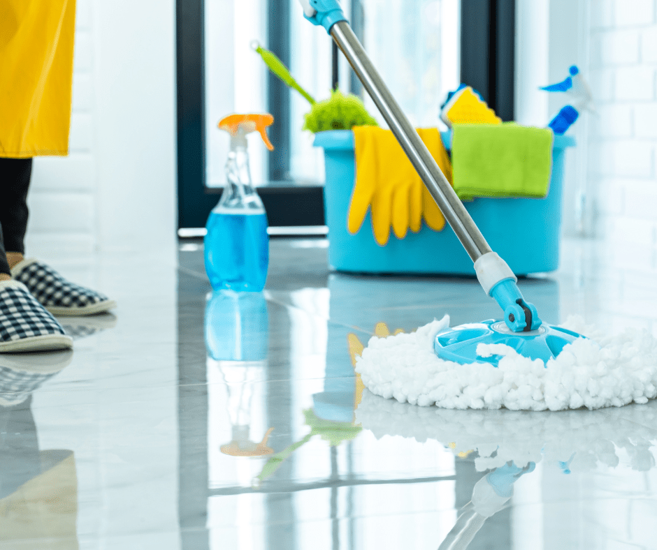 contractor-cleaning-riverside