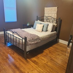 clean-bedroom